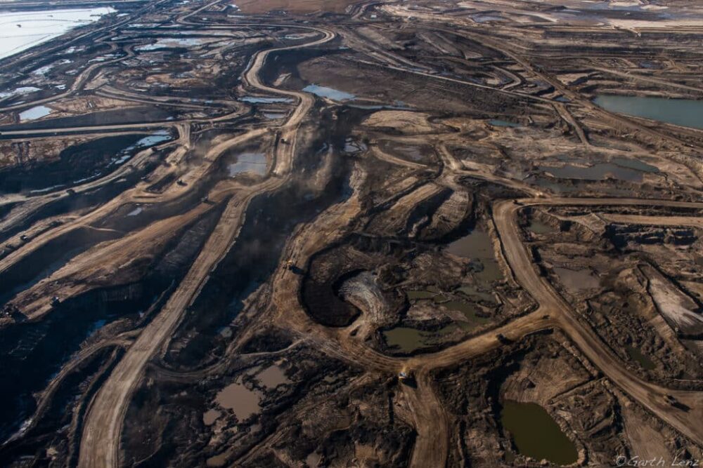 Suncor Millenium mining operation. Alberta Tar/Oil Sands, Northern Alberta.