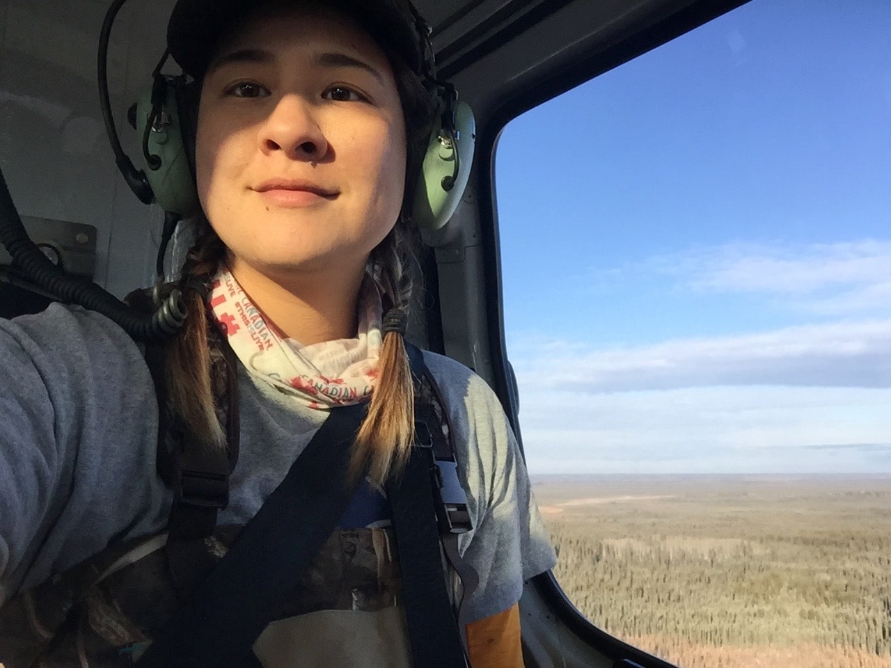 When doing fieldwork in the boreal, the best way to get around is by helicopter. Gillian swears by the view – the boreal is one of her favourite landscapes in Alberta to see from the air!